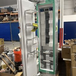 Bosch Benchmark 18 Inch Panel Ready Freezer