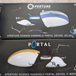 NECA Portal Gun Atlas & P-body Set *New And Sealed*
