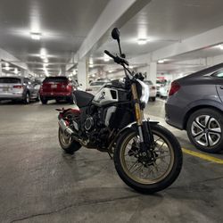 Cfmoto CLX 2022 700