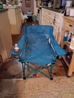 Ozark Trail beach chair./NEW