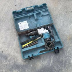Makita HR3851 Rotary Hammer Drill 1-1/2”
