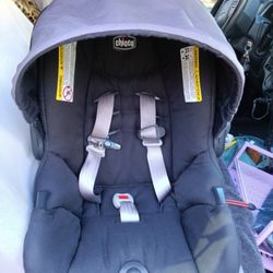 C H I C C O Car Carrier Seat