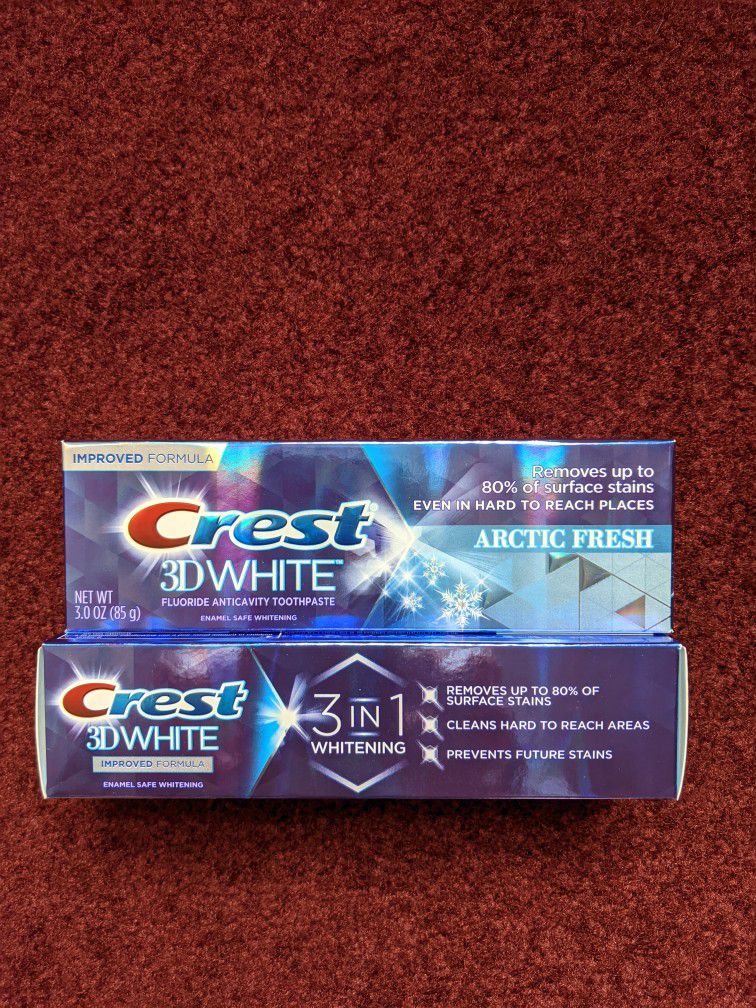TWO Crest 3D White Toothpaste (Brand New)