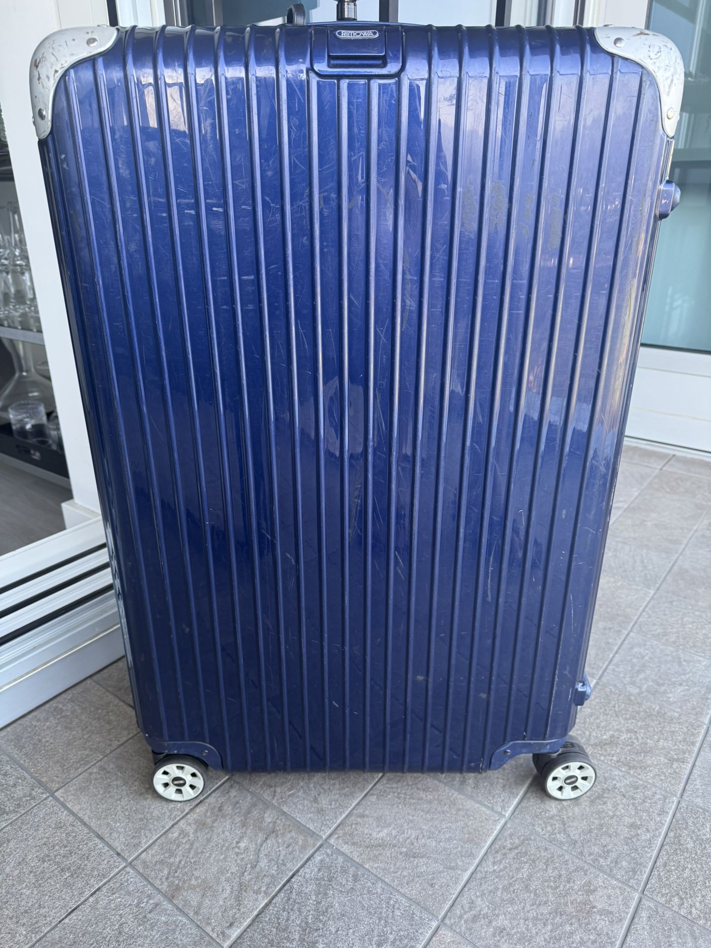 RIMOWA L Hybrid Suitcase