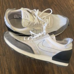 Nike - N. 354 - Size 10.5