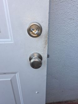 Door handle kwiset