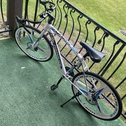 Professional Bicycle