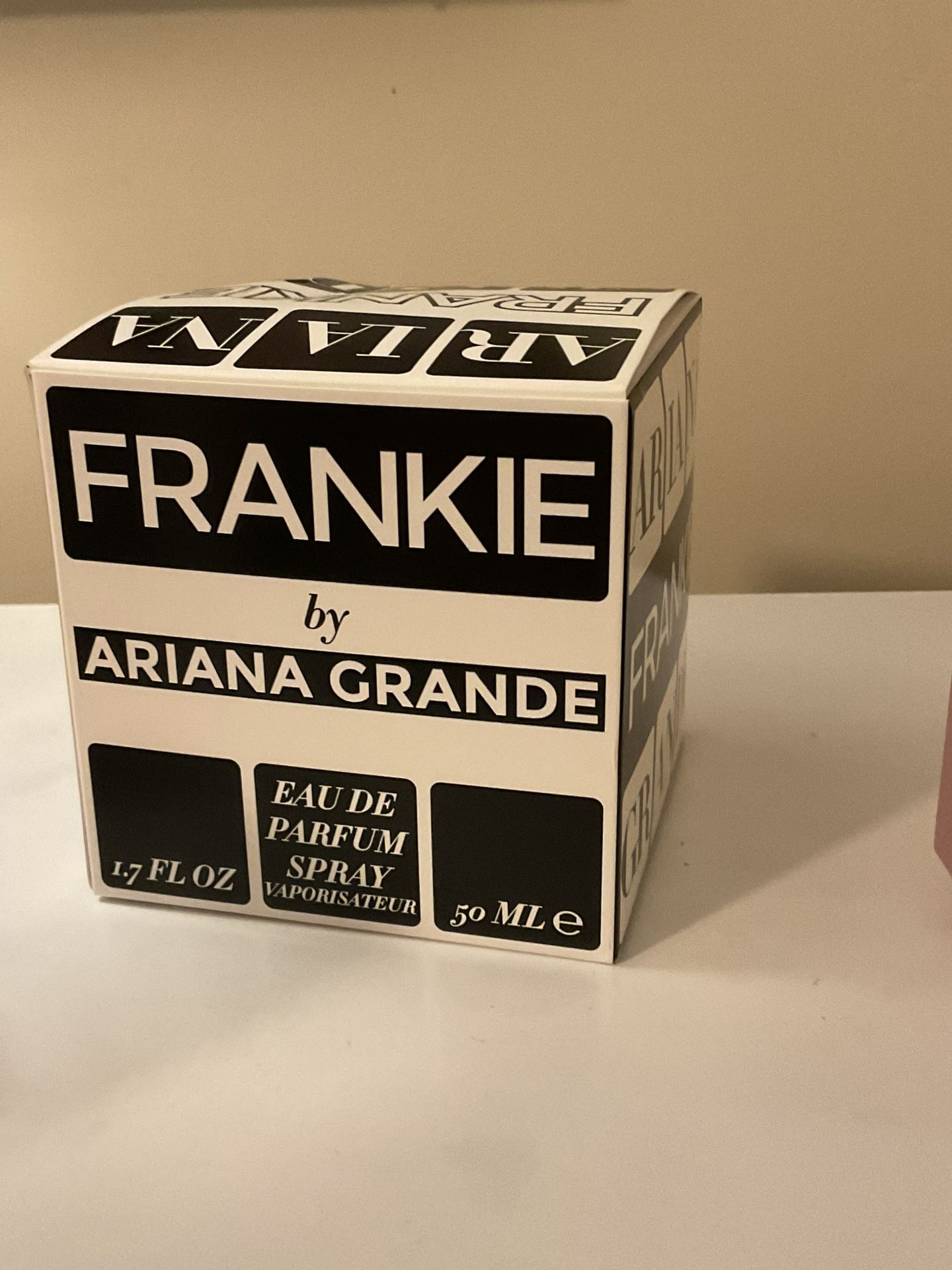New Ariana Grande Perfume