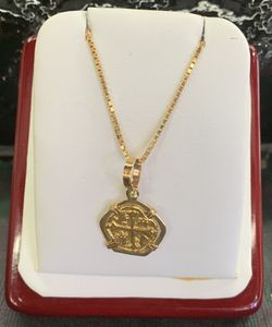 Recreation of Atocha gold coin pendant made from gold with gold chain 18”