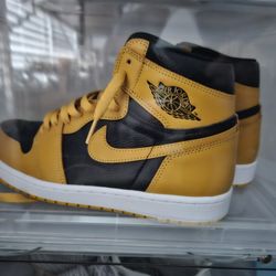 Nike / Jordan 1 - Pollen