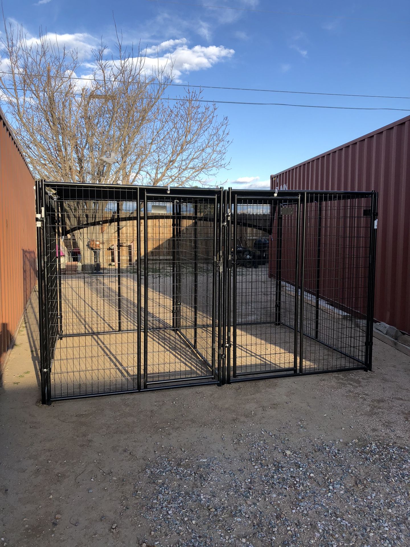 Extra Large Outdoor Heavy Duty Dog Kennel Cage With x 2 Stalls 5”x7” Each Stall