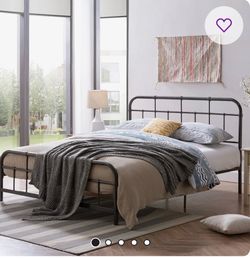 Qween bed frame