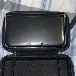 Nintendo 3ds LL(Case Included)