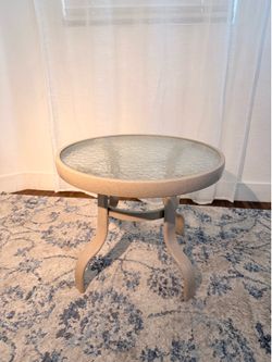 Round Outdoor Patio Glass Side Table