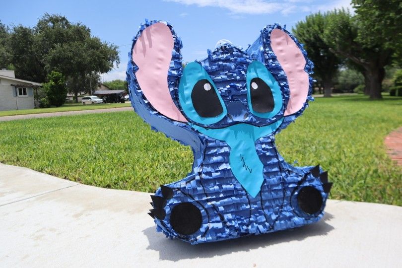Stitch Piñata