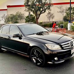 2011 Mercedes Benz C300