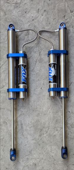 Fox 2.0 x 12 Smooth Body Shocks With Reservoirs