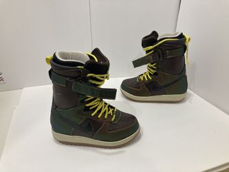 Brand New Nike Zoom Air Snowboard Boots