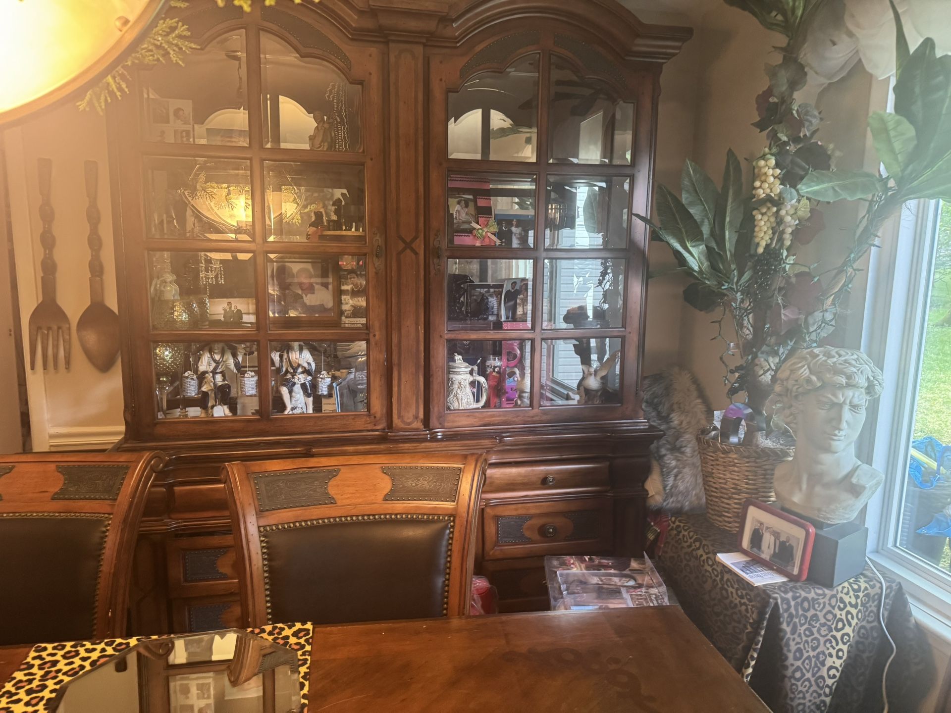 Furniture Dinette Table And Chairs And  Cabinet