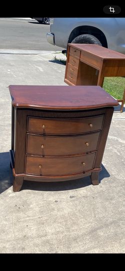 Night stand Buro