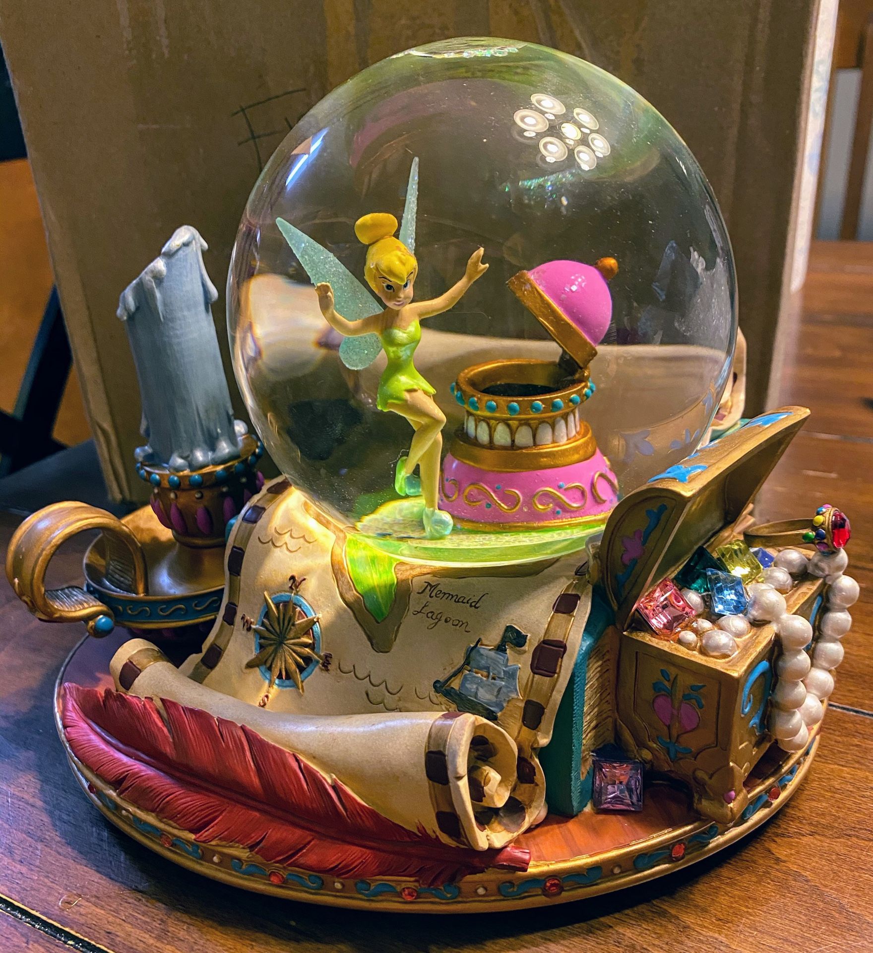Disney Tinkerbell Snowglobe