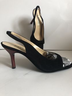 Isaac mizrahi made in Italy shoes black color heel size 38