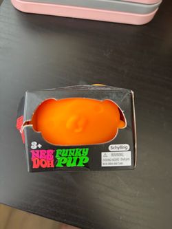 Needoh funky pup (Destroyed box)