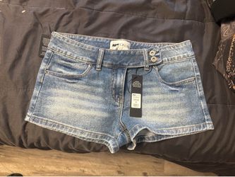 NEW Women’s Size 9