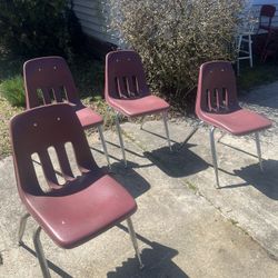 4 Stackable Chairs