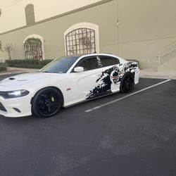 2016 Dodge Charger 392 scatpack