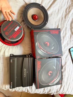 Ds18 speaker 4 of them comes with free amplifier