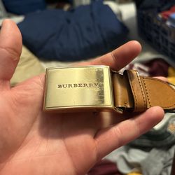 Burberry Belt Size 28