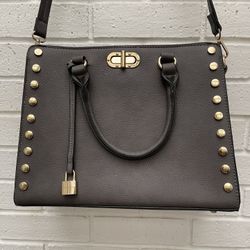 Woman’s Vagan Leather Cross Body Hand Bags 