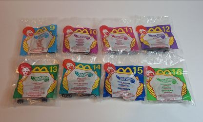 Lot of 12 1999 McDonald's Hot Wheels Happy Meal Toys - Sealed/New (Complete Set #9-16 + 4 Extras!)