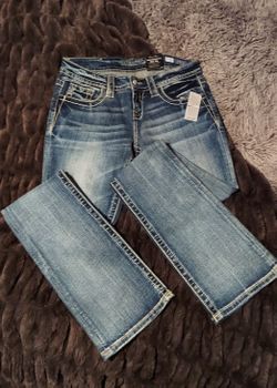 NWT Miss Me Jeans  Sz.28 Long