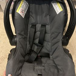 Evenflo Infant Car seat With Base