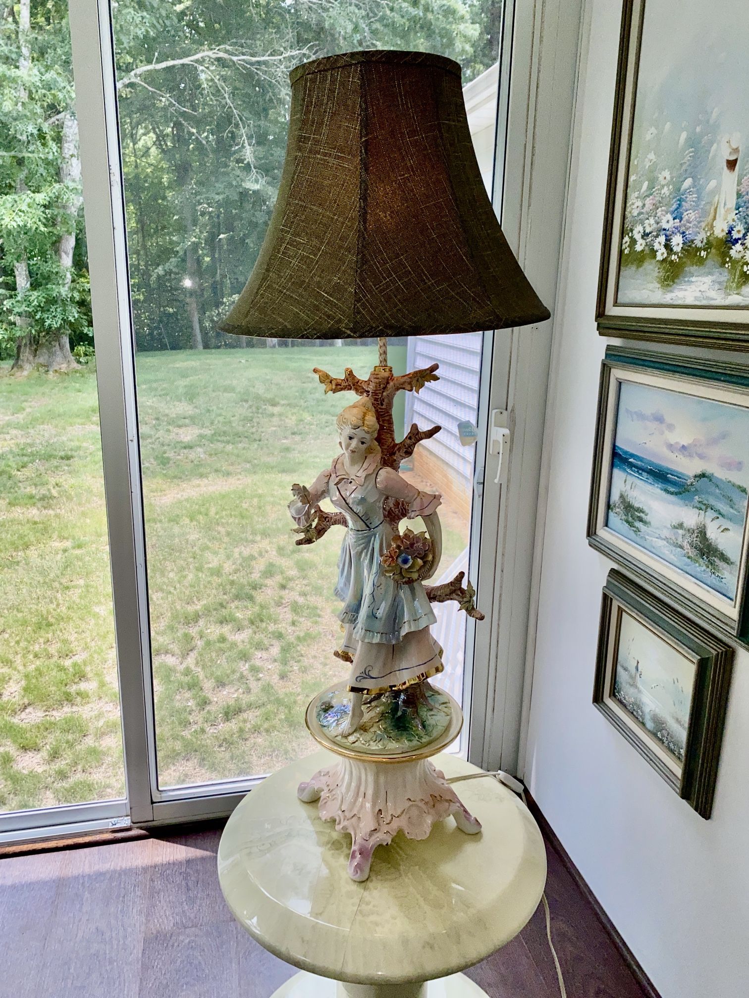 Rare Vintage Exquisite Capodimonte Style Ceramic Porcelain Table Lamp Made in Italy 42” High