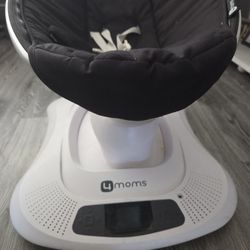 4moms MamaRoo® multi-motion baby swing®