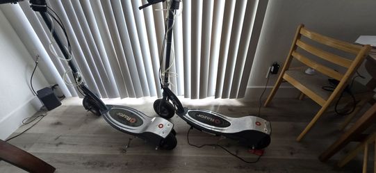 2 x Razor Scooters