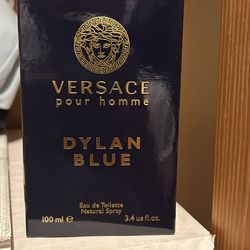 Versace Dylan Blue Pour Homme Eau De Toilette Spray