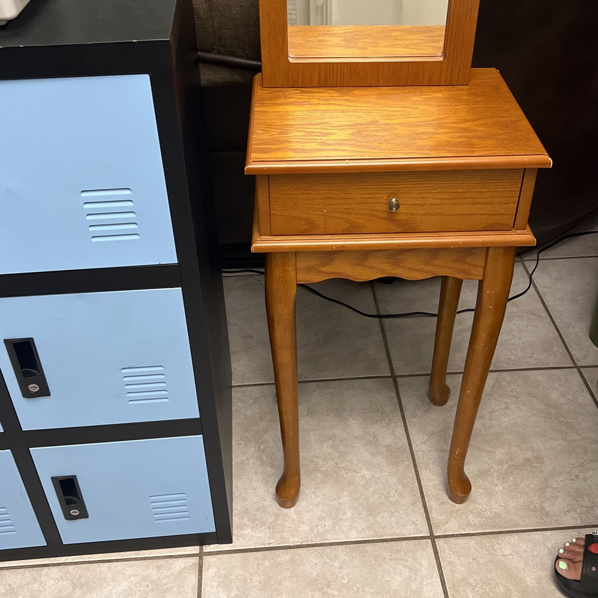  Furniture Vanity Mirror And Cabinet