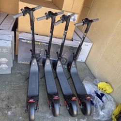 Electric Scooter ( READ DESCRIPTION)