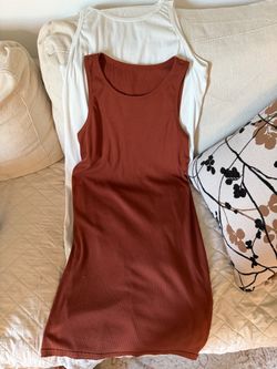 Ribbed Tank Top Bundle – Rust and White