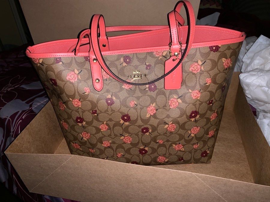 2 pcs reversible floral pattern coach bag with wristlet