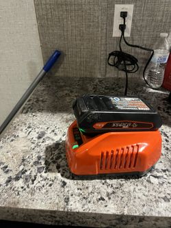 Vendo Este Cargar Con Batería