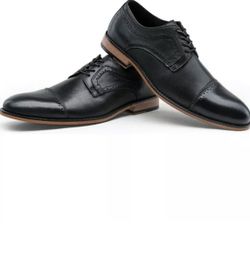 Men’s Black Shoes Size 15