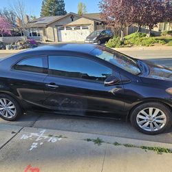 2015 Kia Forte Koup 6 speed