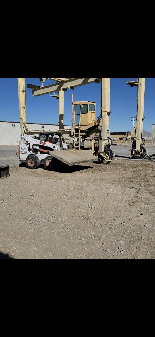 Tractor Dirt Moving