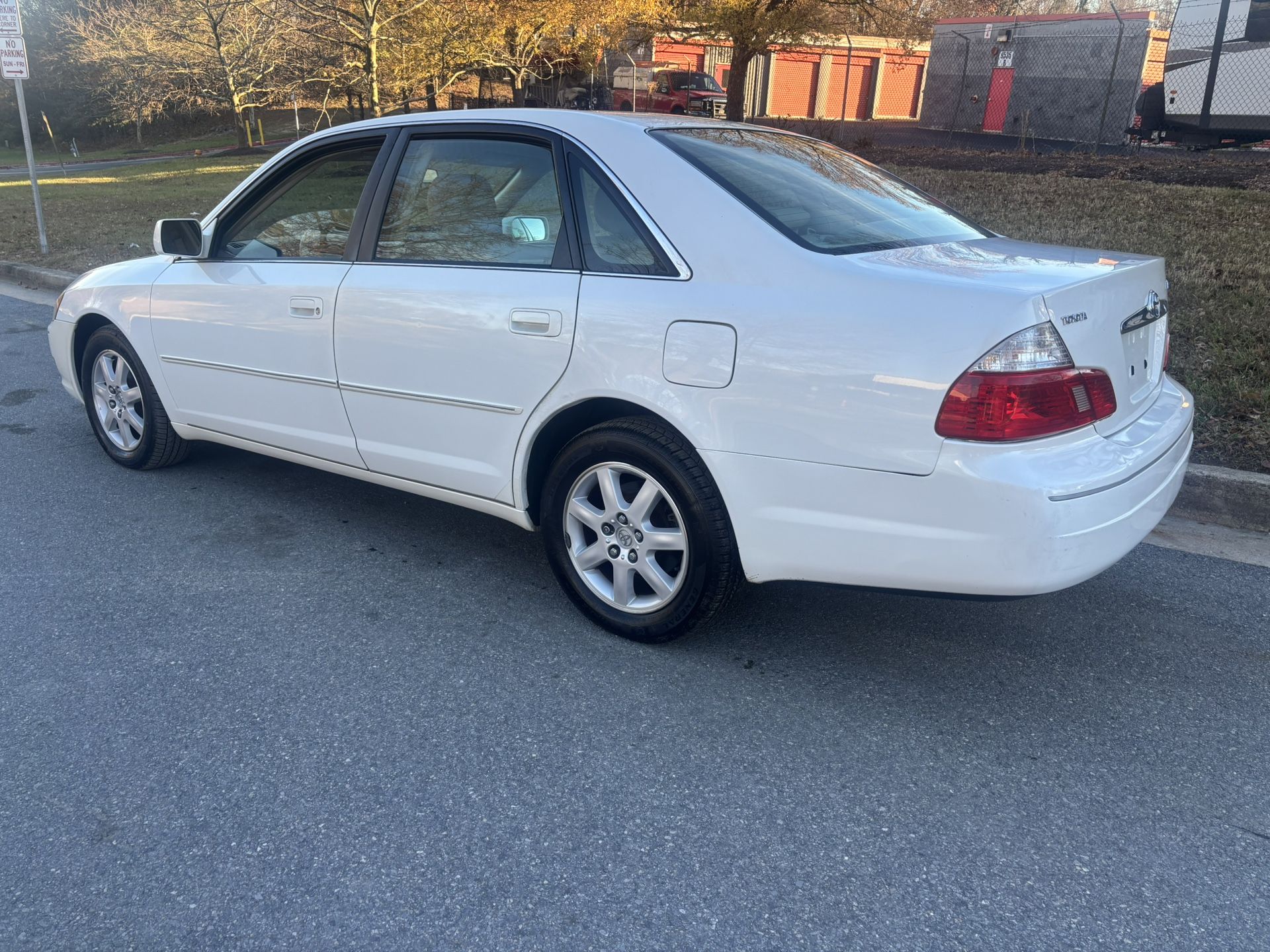2004 Toyota Avalon