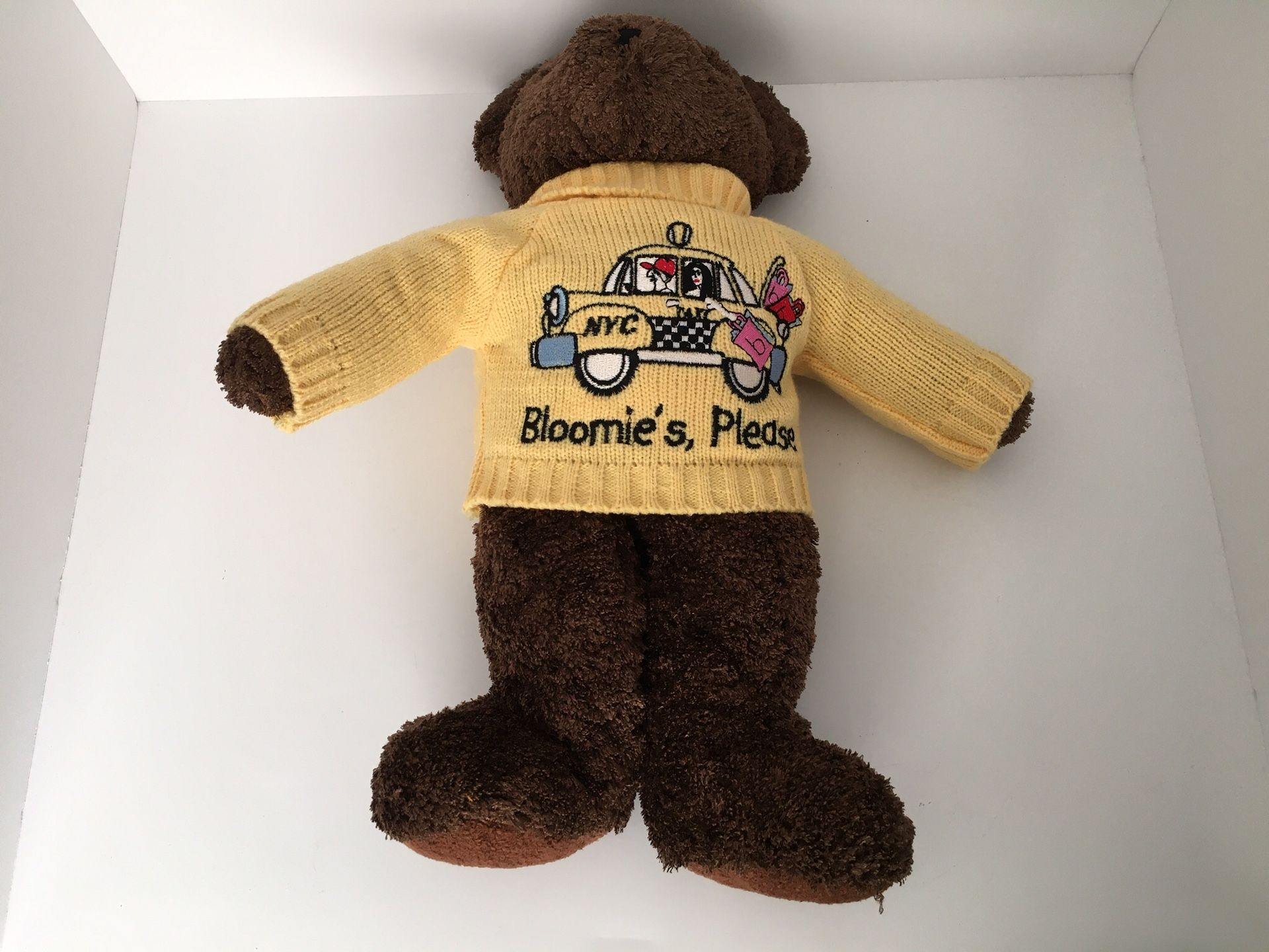 RARE Bestever “Bloomie’s Please” Bloomingdales NYC Taxi Brown Teddy Bear
